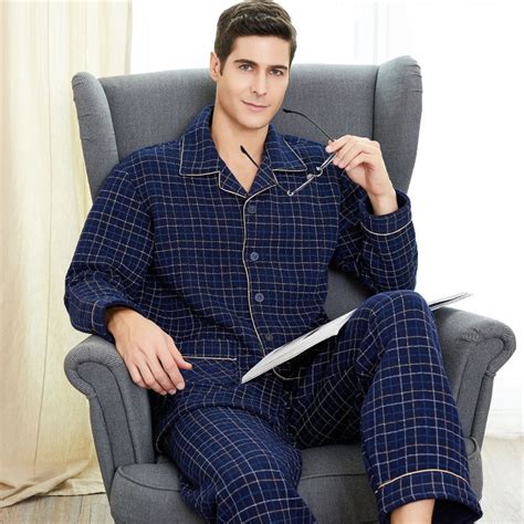 men's winter pyjamas long sleeve.